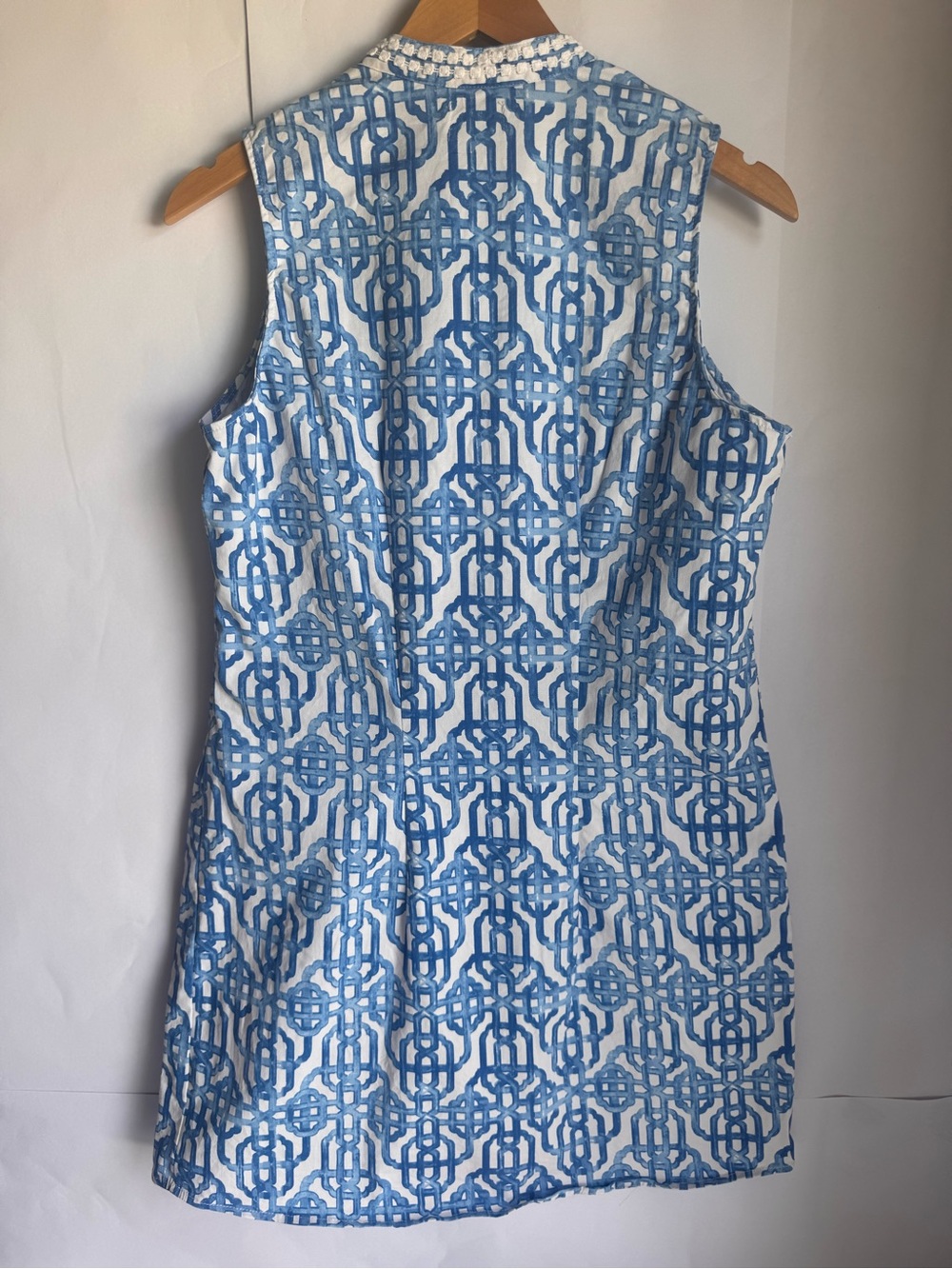 Preppy Blue Mud Pie Geometric Sleeveless Shift Dress - Picture 2 of 5